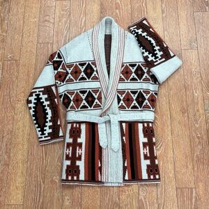 Vtg 70s Southwestern Aztec Knit Belted Cardigan in Cream, Brown, Orange - Sz M